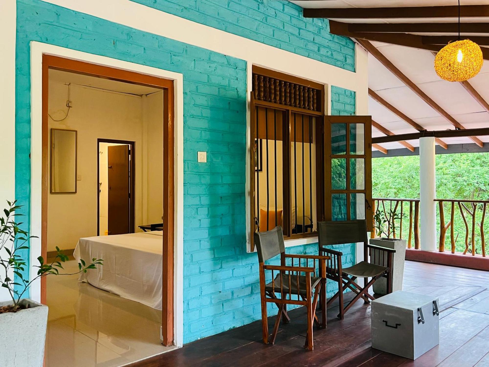 Funky Leopard Safari Lodge Bordering Yala National Park Kataragama Exteriér fotografie